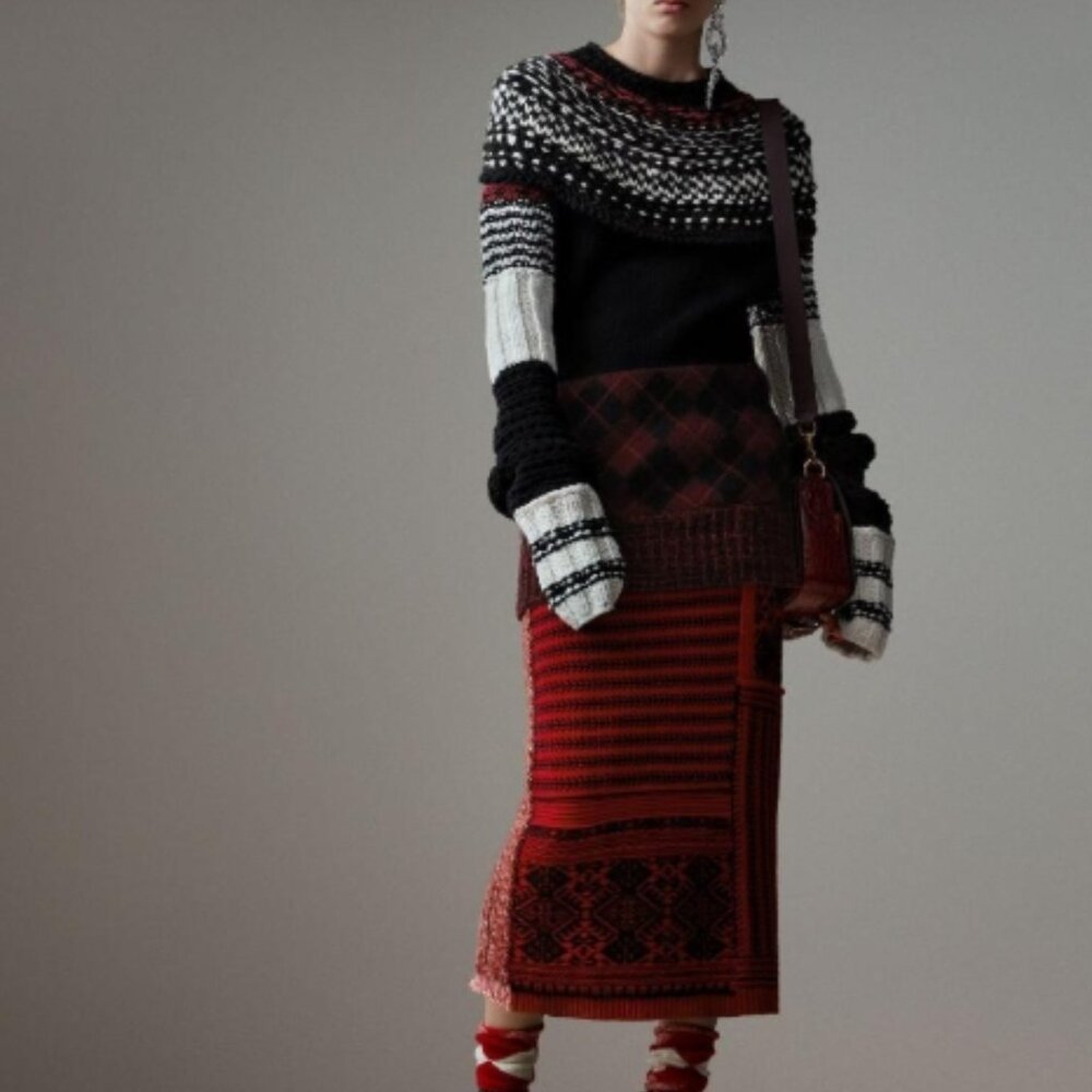 NWOT Burberry Fall 2017 Runway Knitted Red Cashmere/Wool Midi Skirt S/P $1395
